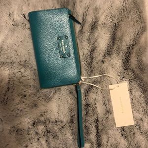 Authentic Kate spade wristlet wallet